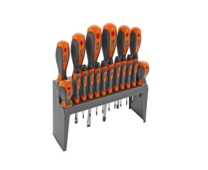 PACK OF 18 ASSORTED SCREWDRIVERS