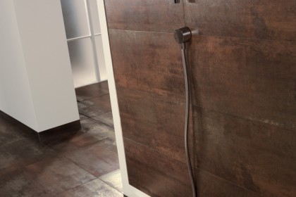 Tau - Corten