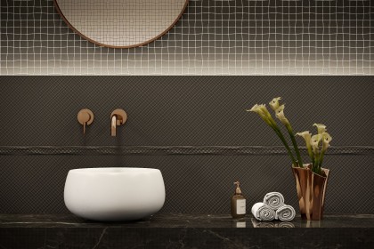 Saloni - Brilliant