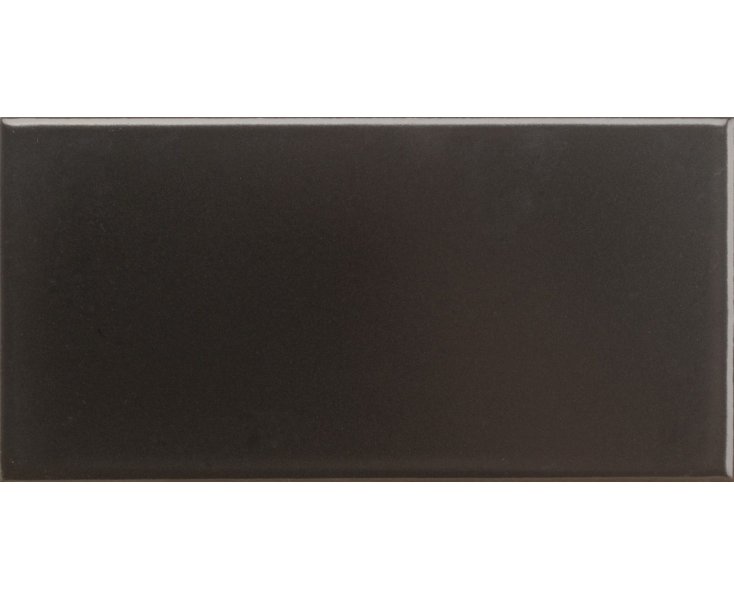 MANHATTAN PLAIN MATT BLACK 7.5x15  